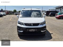HATASIZ BOYASIZ DEĞİŞENSİZ TRAMERSİZ PEUGEOT RİFTER
