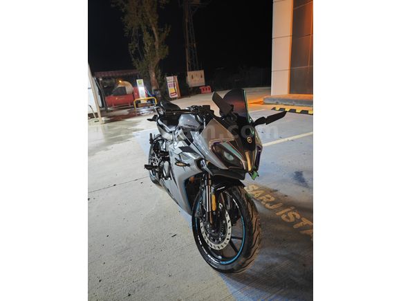 Sahibinden CFmoto 250SR
