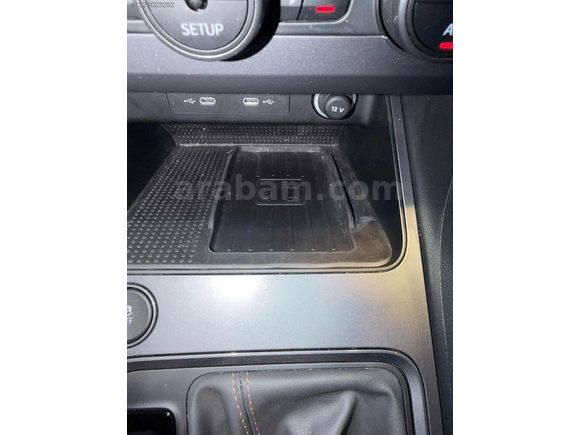 2024 MODEL 7.500 KM CAM TAVANLI HATASIZ CUPRA ATECA (K.K.12 T.)