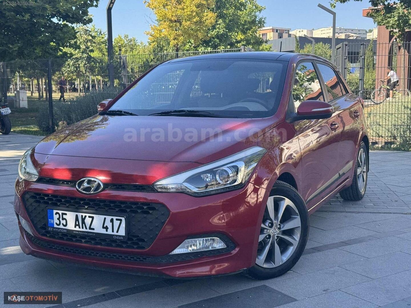 Galeriden Hyundai i20 1.4 MPI Elite Smart 2018 Model İstanbul 122.000 km Kırmızı 1