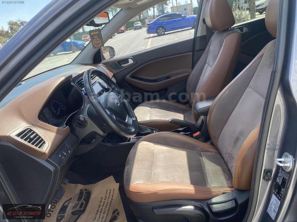 AKÇELİK AUTO'DAN CAM TAVANLI + OTOMATİK + 132 BİNDE