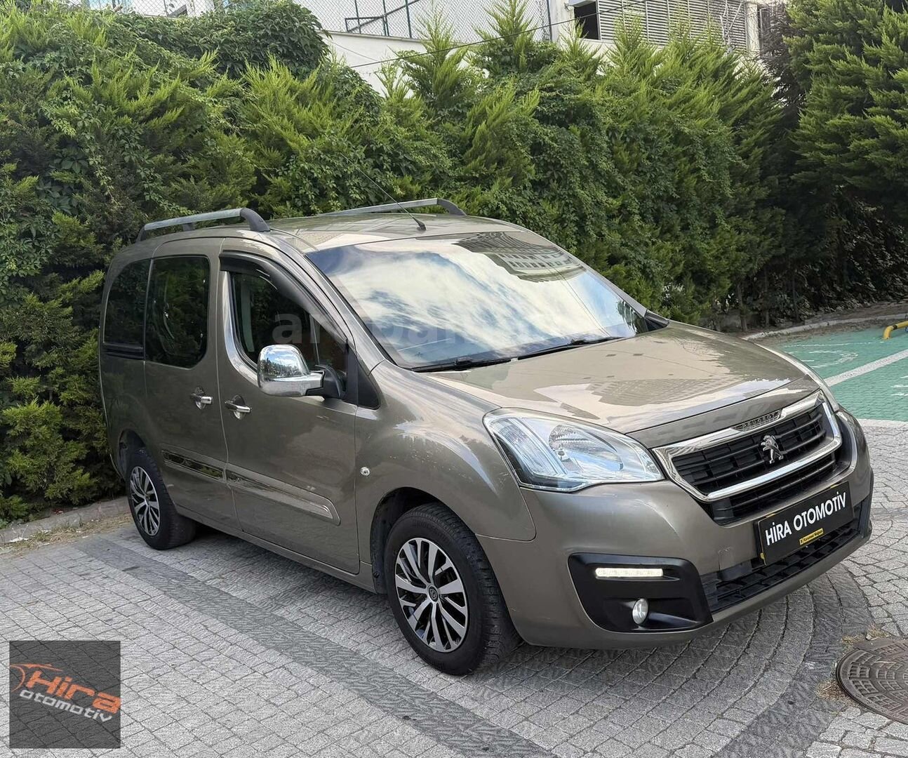 Galeriden Peugeot Partner 1.6 HDI Active 2015 Model İstanbul 210.000 km Kahverengi 1