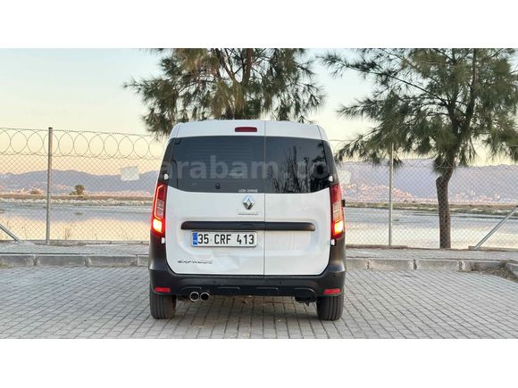TAKAS OLUR. RENAULT EXPRESS FRİGOLU KASAPLARA MÜJDE