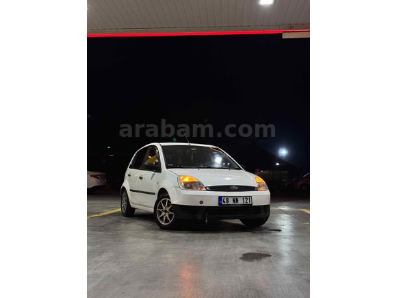 Sahibinden Ford Fiesta 1.4 TDCi Comfort 2005 Model  280.000 km Beyaz
