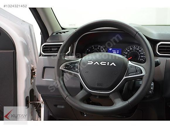 KUTAY FETHİYE'DEN 2022 DACİA DUSTER 1.0 ESSENTİAL + YAN BASAMAK