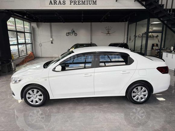 2019 MODEL//TEK PARÇA BOYALI// 1.2 ACTİVE PEUGEOT 301