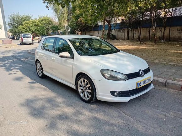GOLF 1.6 TEMİZ BAKIMLI TAKAS OLUR