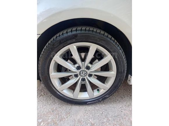 GOLF 1.6 TEMİZ BAKIMLI TAKAS OLUR