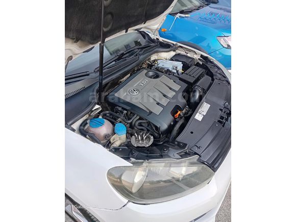 GOLF 1.6 TEMİZ BAKIMLI TAKAS OLUR