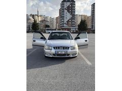 Sahibinden Hyundai Accent 1.5 GLS 2000 Model  225.000 km Gri (Gümüş)