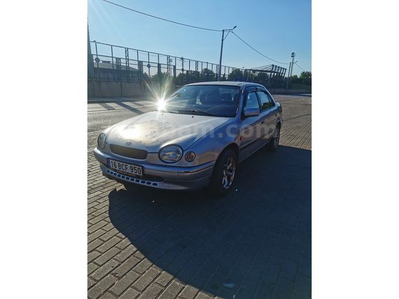 Memurdan çok temiz Toyota Corolla 1.3 Base 1999 Model 