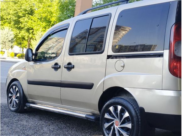 DEĞİŞENSİZ_2010 MODEL_BAKIMLI_1.3 MULTİ JET SAF ELİNE FULL DOBLO