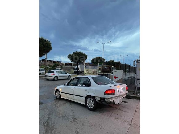 Sahibinden Honda Civic 1.4 i S 1998 Model 