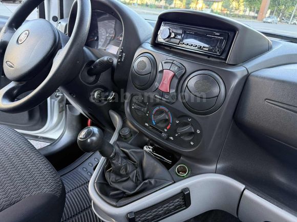 155 BİNDE_BOYASIZ_2012 MODEL 1.3 MULTİJET SAFELİNE DOBLO