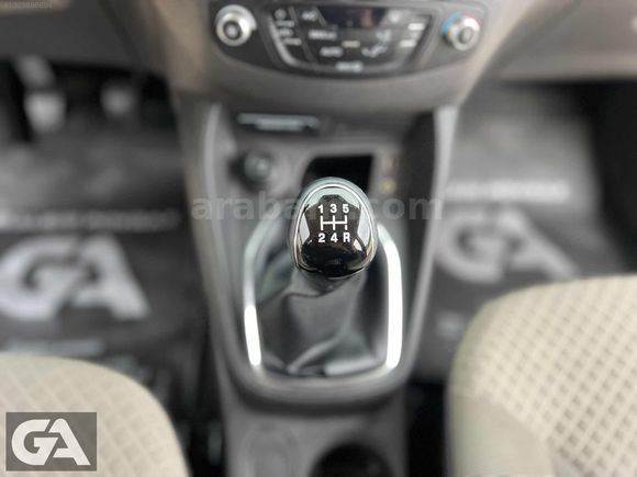 POYRAZDAN OTOMOBİL RUHSATLI COURİER