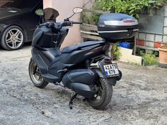 2024 HATASIZ ÇİZİKSİZ KAPALI GARAJ YAĞMUR GÖRMEDİ
