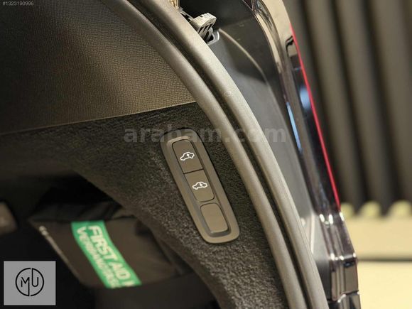 'UZUNOĞLU' 2025 VOLVO XC90 B5 PLUS BRİGHT 25.000 KM HATASIZ !!!