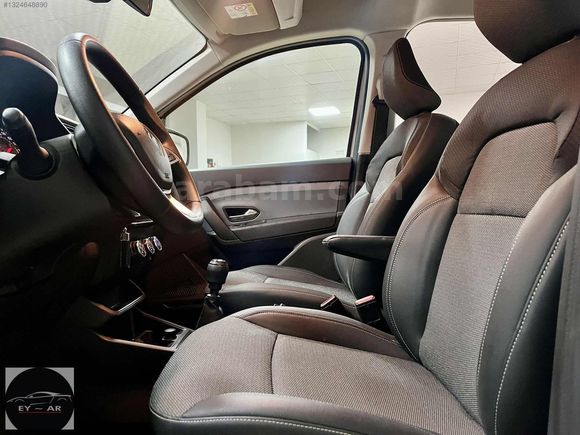 2023 RENAULT EXPRESS COMBİ 1.5 BLUEDCİ JOY TRAMERSİZ