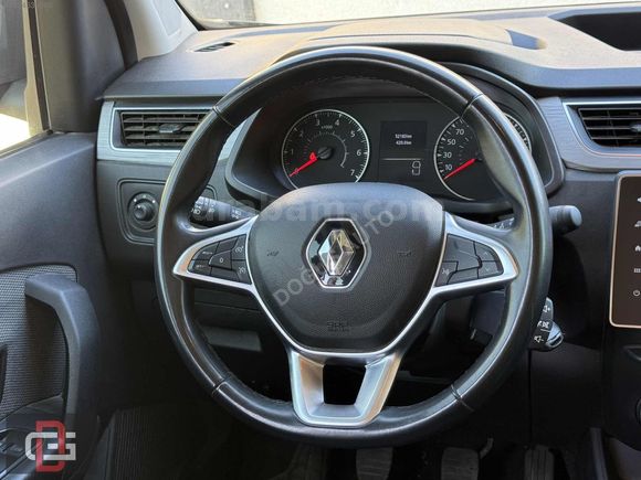 DOĞUŞ AUTO'DAN RENAULT EXPRESS TOUCH 52.000KM HATASIZ