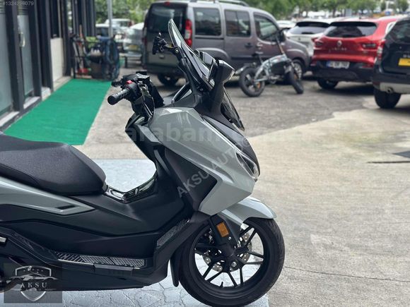 AKSU AUTO dan Honda Forza 250 SE