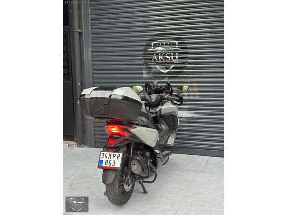 AKSU AUTO dan Honda Forza 250 SE