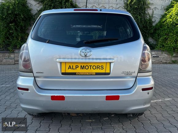 TOYOTA VERSO ..1.6 ELEGANT 7 KOLTUKLU