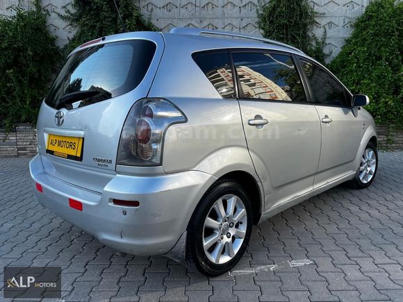 TOYOTA VERSO ..1.6 ELEGANT 7 KOLTUKLU