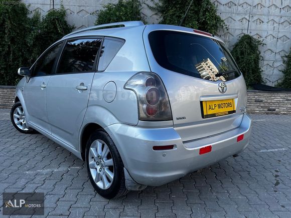 TOYOTA VERSO ..1.6 ELEGANT 7 KOLTUKLU