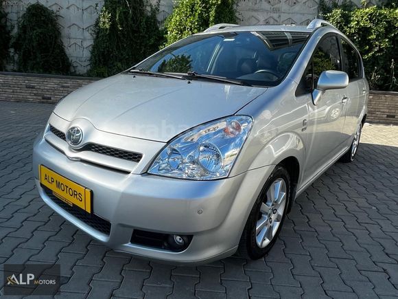 TOYOTA VERSO ..1.6 ELEGANT 7 KOLTUKLU