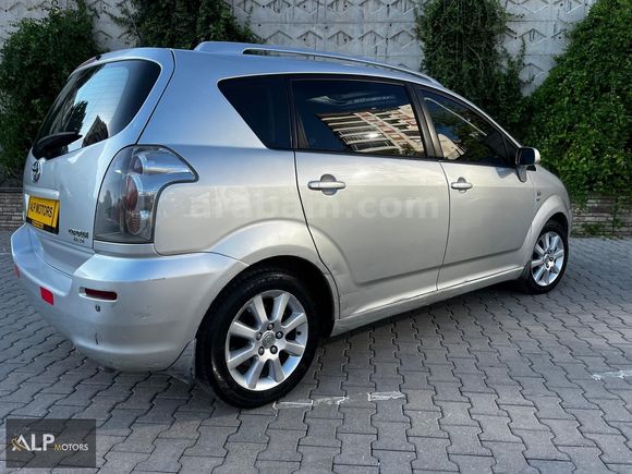 TOYOTA VERSO ..1.6 ELEGANT 7 KOLTUKLU