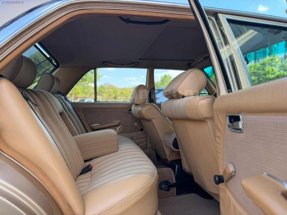 KOÇOĞLU AUTO'DAN SIFIR AYARINDA MERCEDES-BENZ 230 E