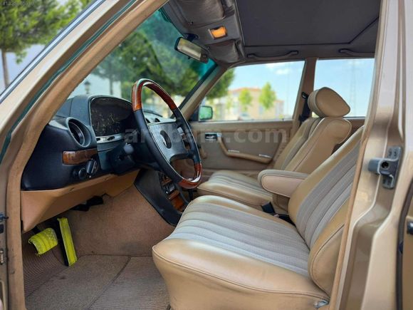 KOÇOĞLU AUTO'DAN SIFIR AYARINDA MERCEDES-BENZ 230 E