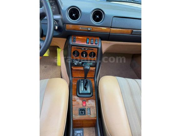 KOÇOĞLU AUTO'DAN SIFIR AYARINDA MERCEDES-BENZ 230 E
