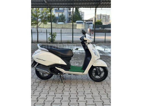 2022. 3000 km