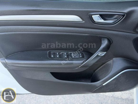 ELYA'DAN 2018 1.5 DCi EDC iCON HATASIZ FULL BAKIMLI MEGANE 4