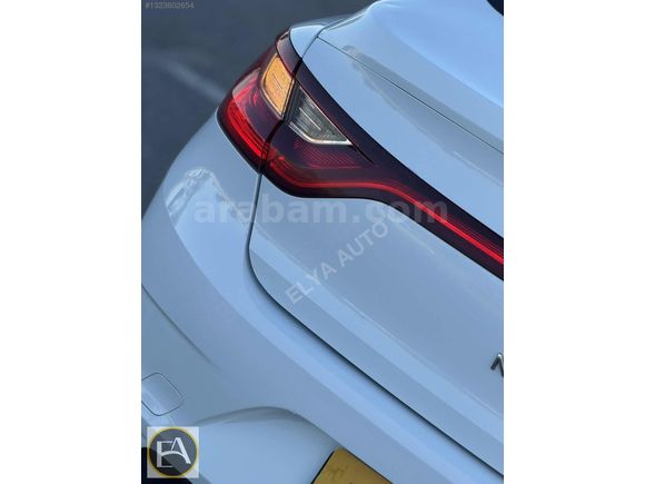 ELYA'DAN 2018 1.5 DCi EDC iCON HATASIZ FULL BAKIMLI MEGANE 4