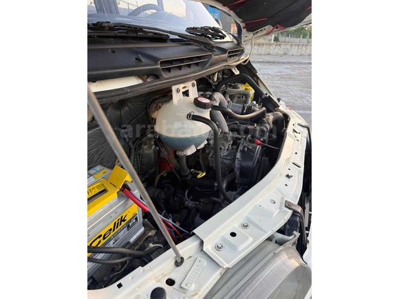 GEROĞLU OTOMOTİV DEN 2002 MODEL 100V FORD TRANSİT
