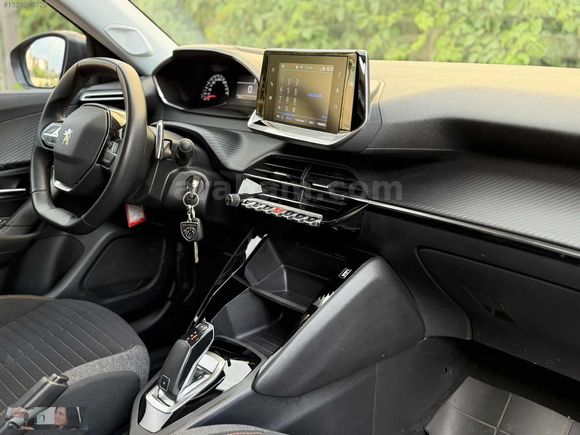 BOYASIZ HATASIZ 2021 70000KM 2008 1.2 PURETECH ACTİVE 130 HP