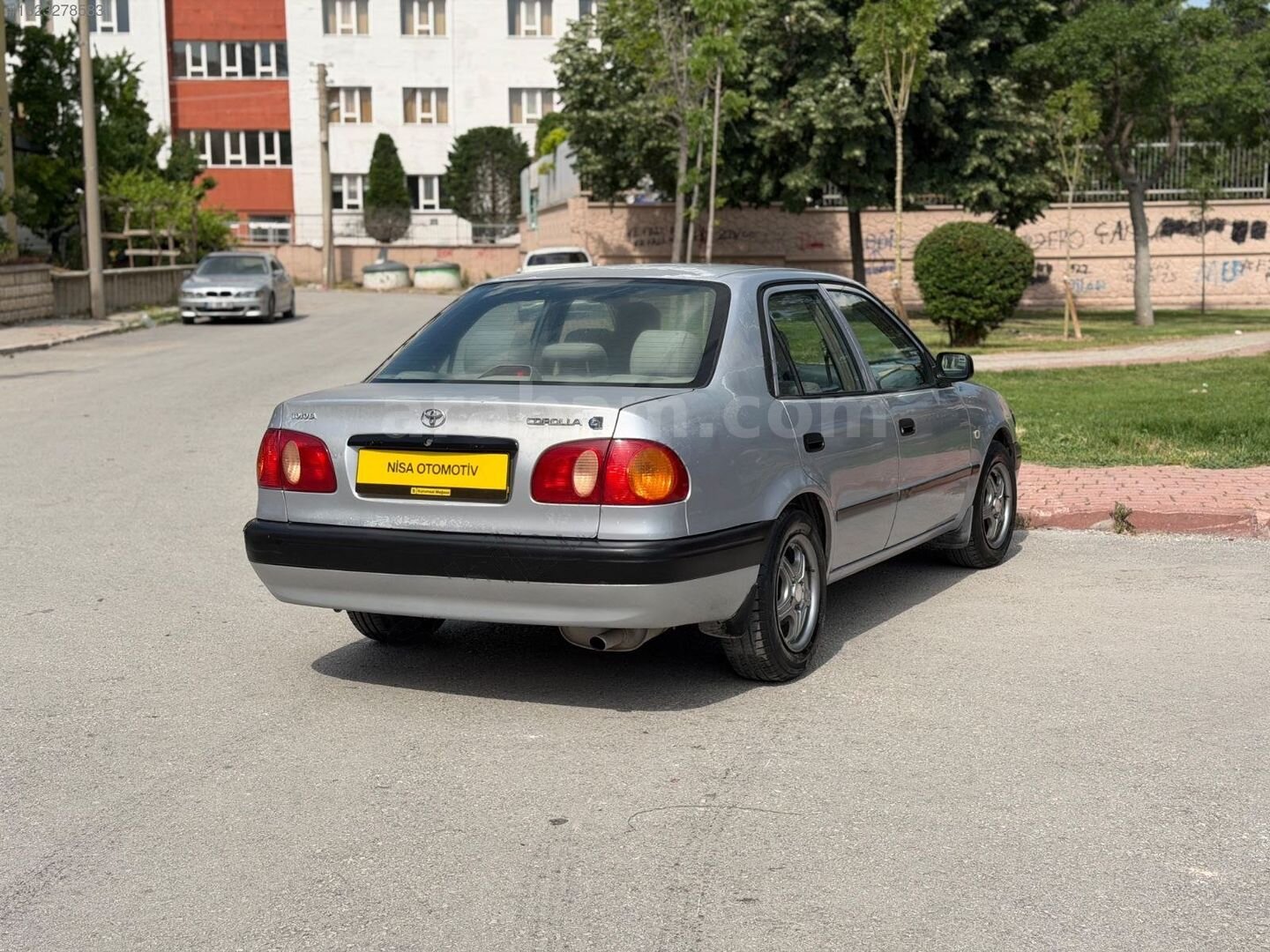 Galeriden Toyota Corolla 1.4 Terra 2001 Model Konya 420.000 km Gri 6