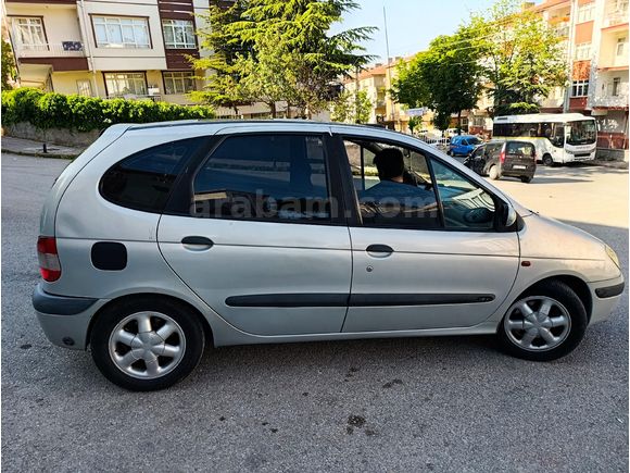Sahibinden Renault Scenic 1.6 RXT 2001 Model