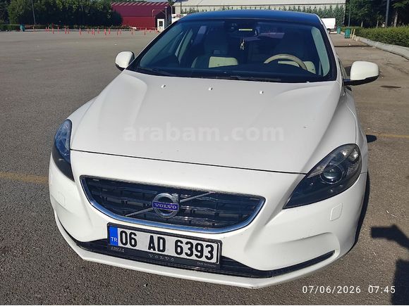 Sahibinden Volvo V40 Cross Country 1.6 D Advance 2014 Model  97.000 km Beyaz