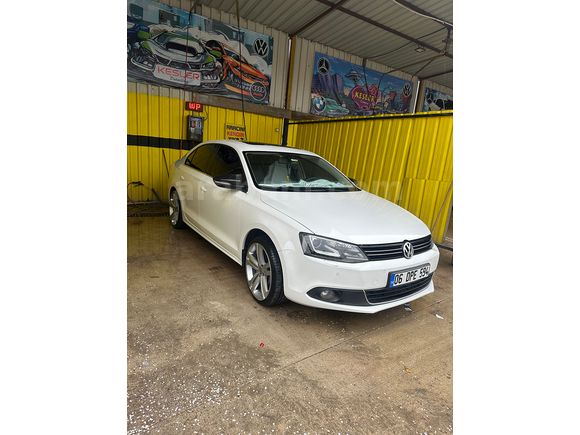 Sahibinden Volkswagen Jetta 1.6 TDi Highline 2013 Model 