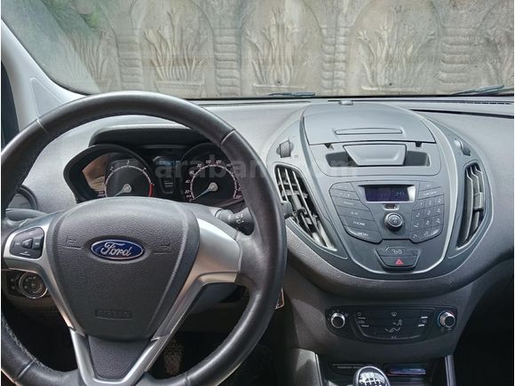 Sahibinden Ford Tourneo Courier 1.5 TDCi Delux 2022 Model  36.000 km Beyaz