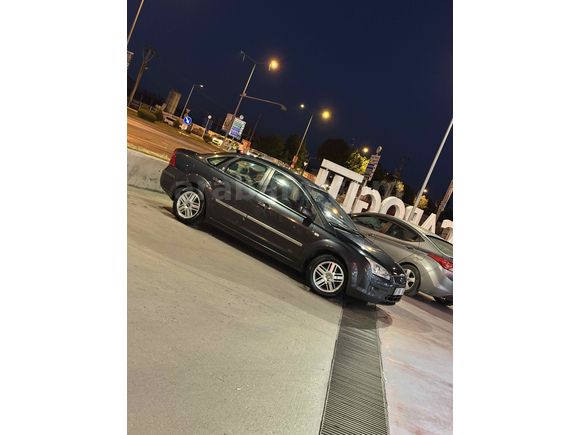 Sahibinden Ford Focus 1.6 Ghia 2006 Model 