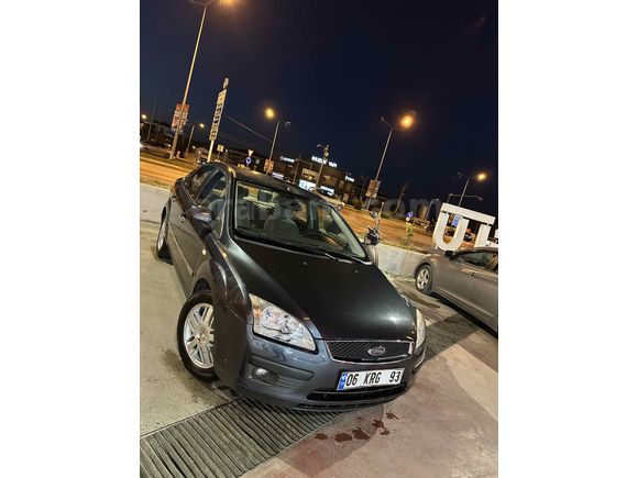 Sahibinden Ford Focus 1.6 Ghia 2006 Model 
