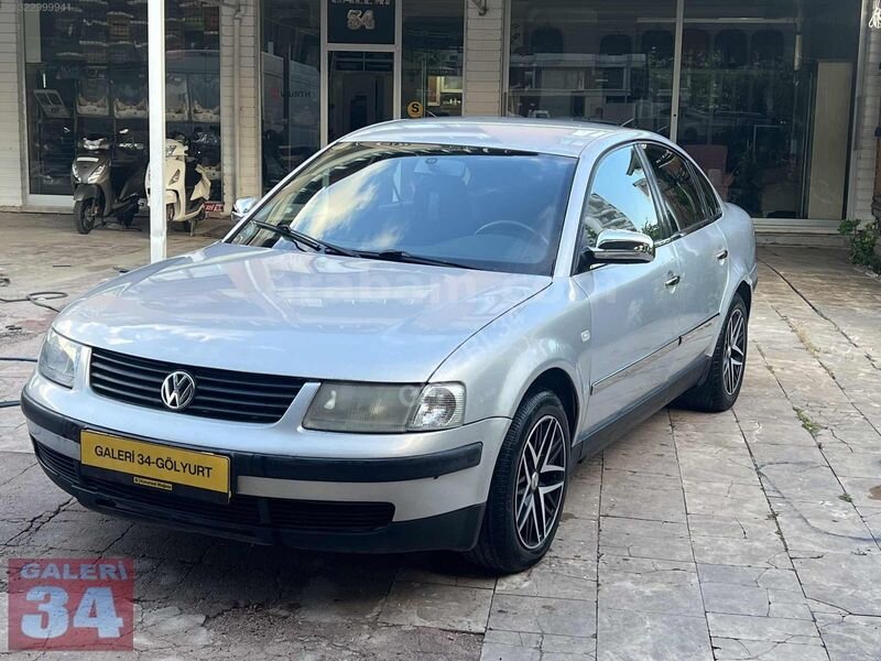 Galeriden Volkswagen Passat 1.9 TDi 1998 Model Adıyaman 365.000 km Gri