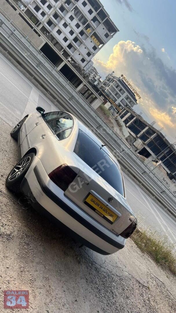 Galeriden Volkswagen Passat 1.9 TDi 1998 Model Adıyaman 365.000 km Gri 2