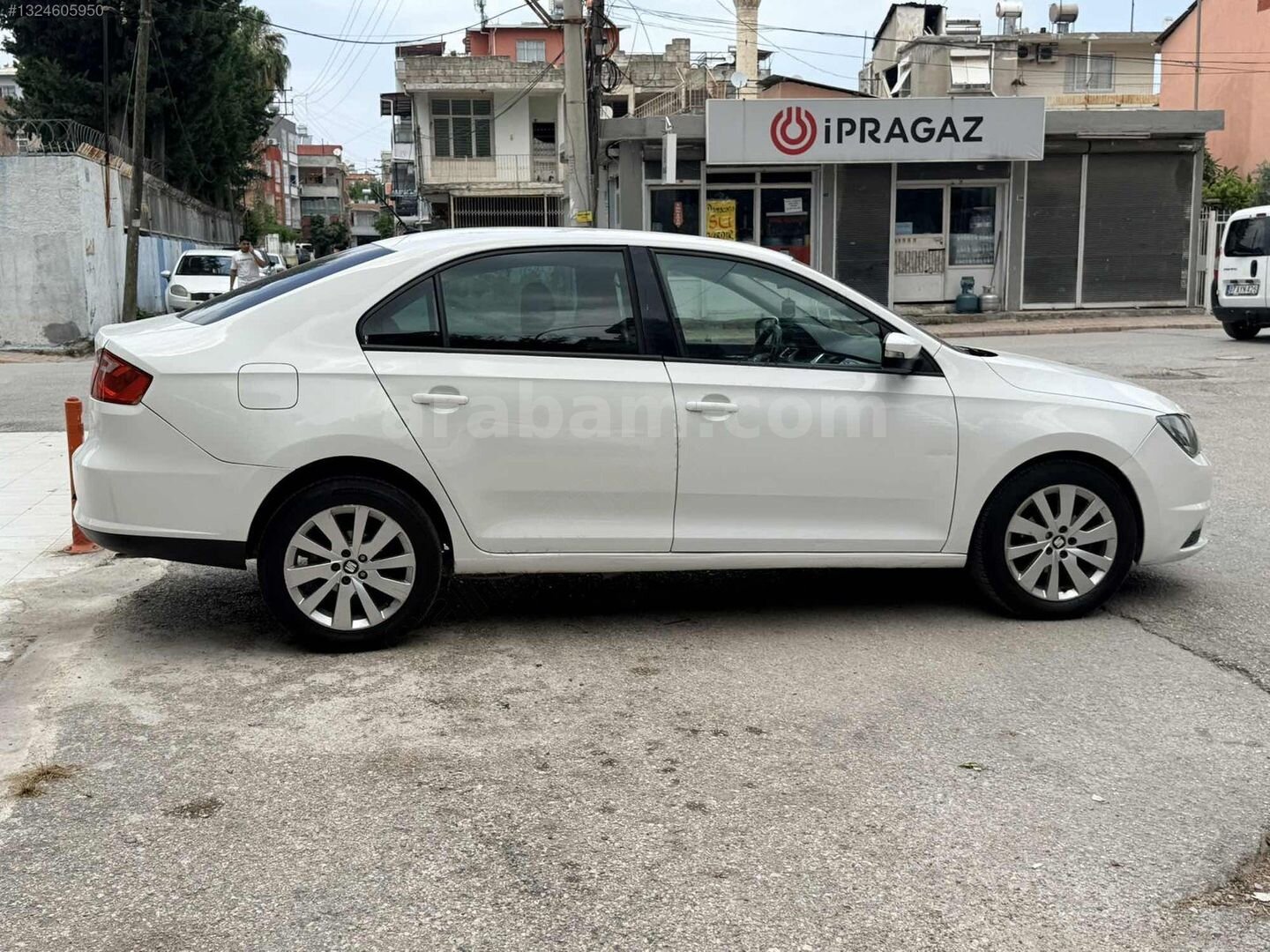 Galeriden Seat Toledo 1.4 TDI Style 2015 Model Adana 238.500 km Beyaz 6