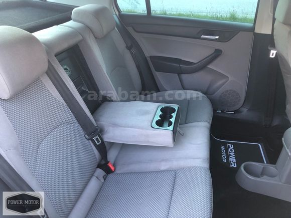 2015__TOLEDO__YAKIT CİMRİSİ__1.6 TDİ_OTOMATİK_NAVİGASYON_G.GÖRÜŞ