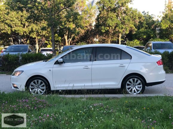 2015__TOLEDO__YAKIT CİMRİSİ__1.6 TDİ_OTOMATİK_NAVİGASYON_G.GÖRÜŞ